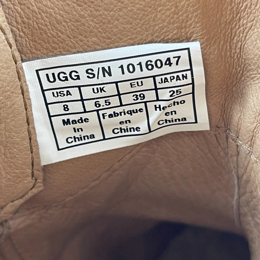 UGG Women's Cara Ankle Boots Size 8 Chestnut Suede Buckle Fringe Pull On Western